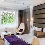 Balaton Hotel 4*