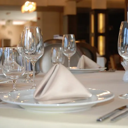 Hotell Balaton 4*